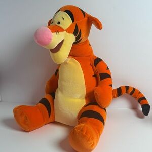 Disney Store Stuffed Sitting Tigger Plush Soft Polyester 14" Winnie-the-Pooh